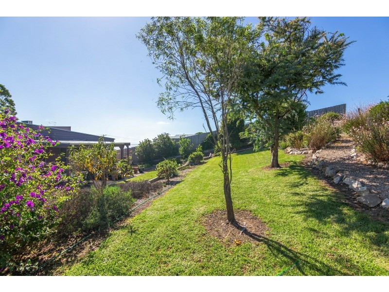 176 Bay Road, Eagle Point VIC 3878