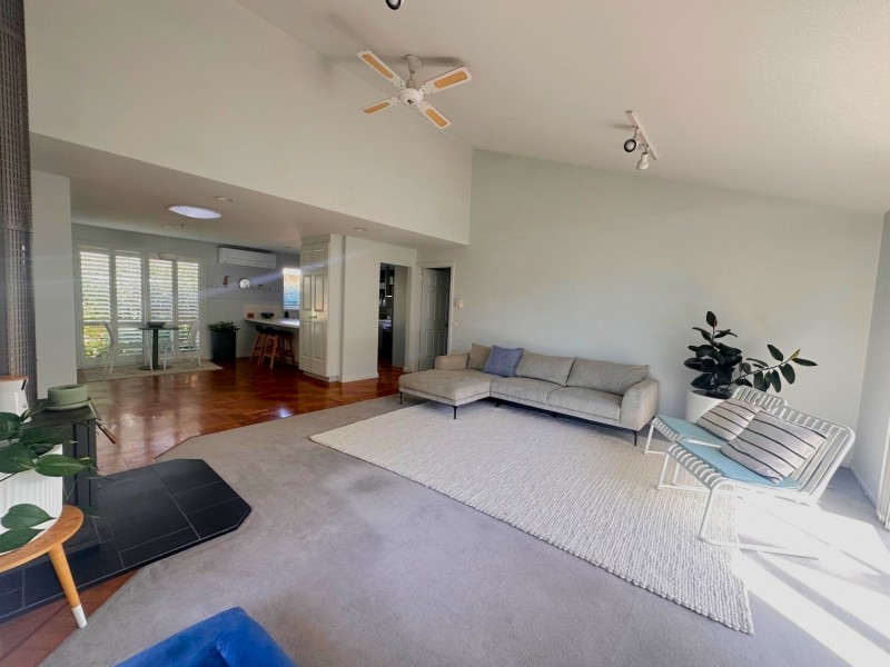 18 Schooner Terrace, Paynesville VIC 3880