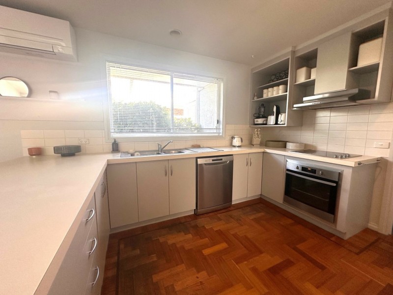 18 Schooner Terrace, Paynesville VIC 3880