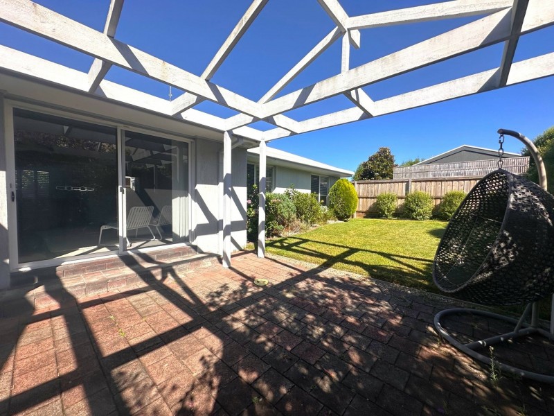 18 Schooner Terrace, Paynesville VIC 3880