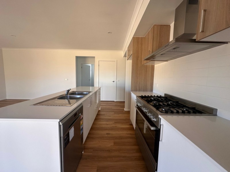 21 Eucalyptus Way, Lucknow VIC 3875