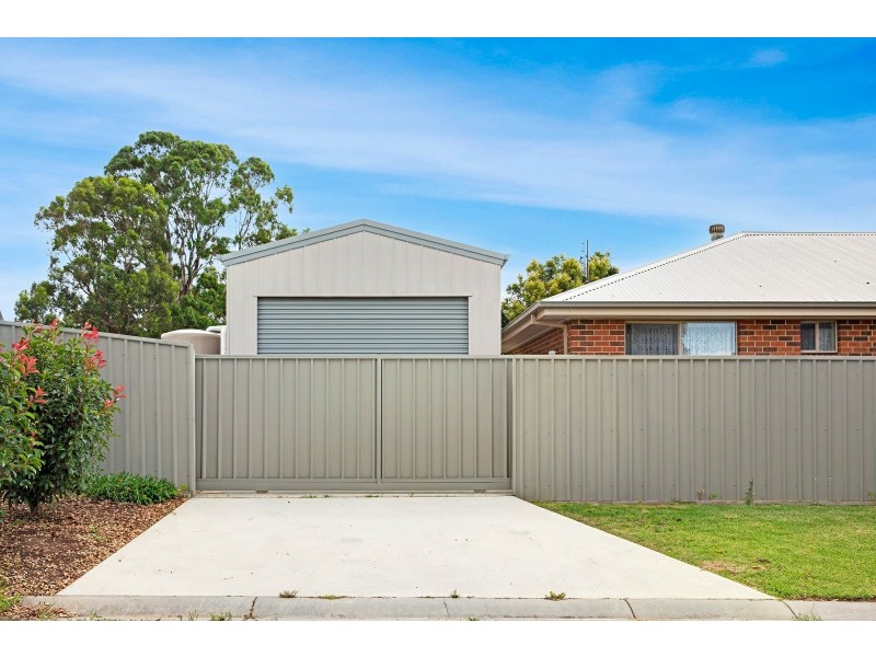 26 Jim Way, Paynesville VIC 3880