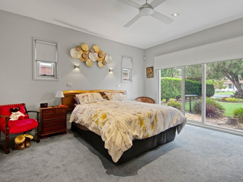 14 Kellina Court, Paynesville VIC 3880