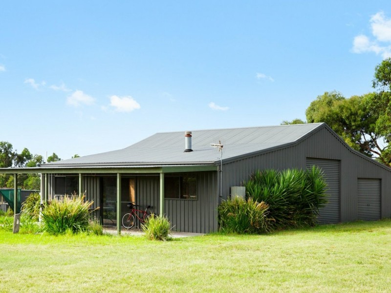 28 Kyra Court, Newlands Arm VIC 3875