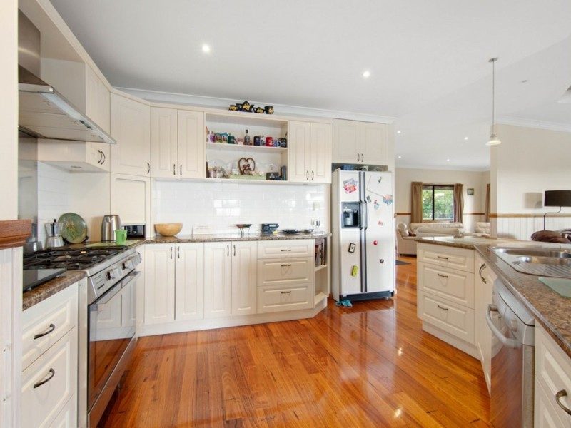 28 Kyra Court, Newlands Arm VIC 3875