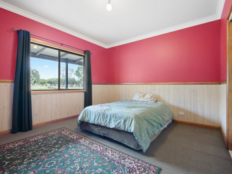 28 Kyra Court, Newlands Arm VIC 3875