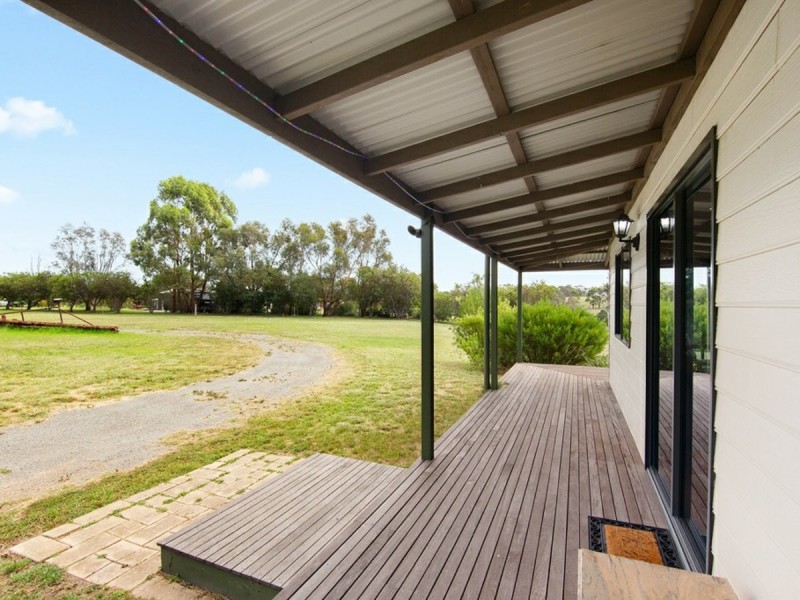 28 Kyra Court, Newlands Arm VIC 3875