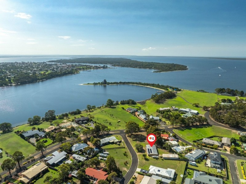 16 Bayside Avenue, Newlands Arm VIC 3875