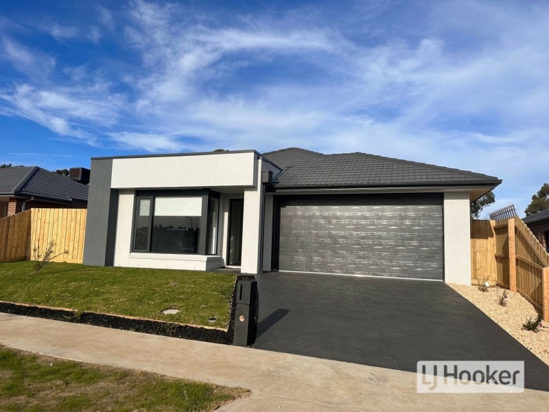 18 Camden Street, Lucknow VIC 3875