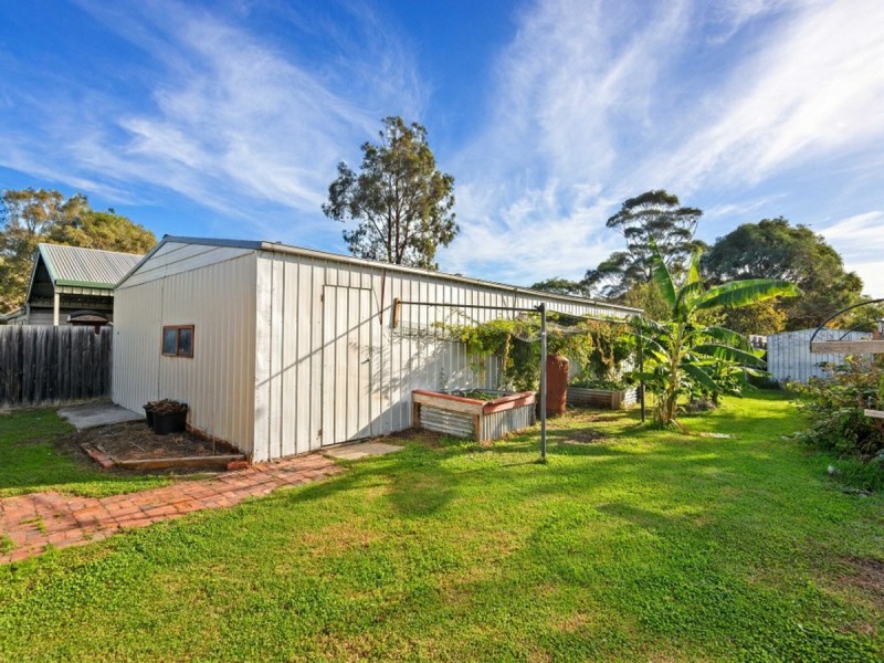 54 Tenth Avenue, Raymond Island VIC 3880