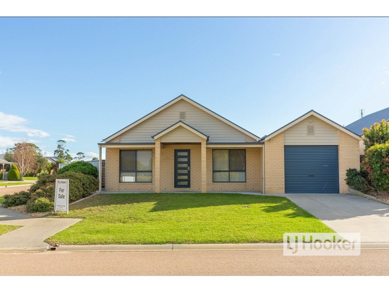 1/1 Riviera Close, Paynesville VIC 3880