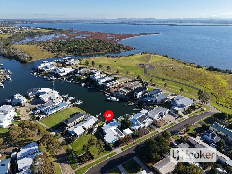 9 Government Road, Paynesville VIC 3880