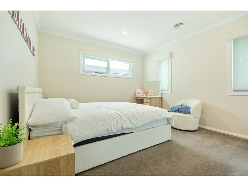 9 Government Road, Paynesville VIC 3880