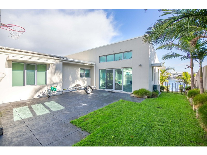 9 Government Road, Paynesville VIC 3880