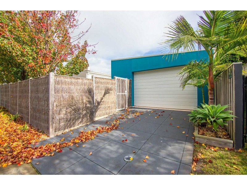 9 Government Road, Paynesville VIC 3880