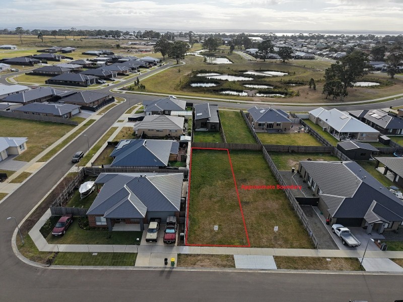 28B Bedggood Grove, Paynesville VIC 3880