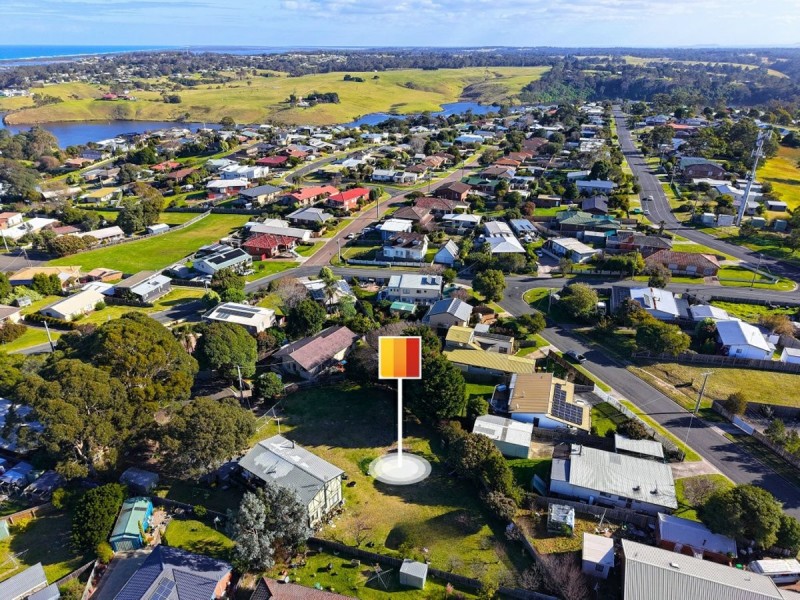Lot 4/3 Roslyn Court, Lakes Entrance VIC 3909