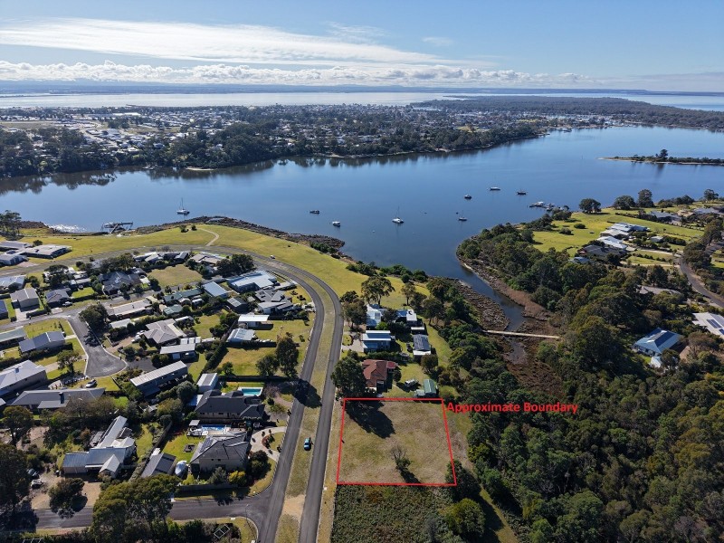39 Lake Shore Drive, Newlands Arm VIC 3875
