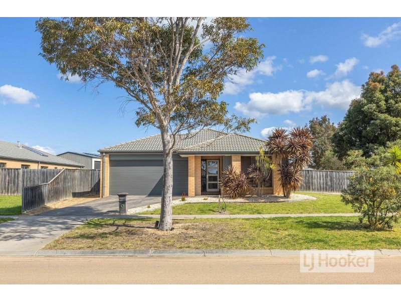 36 Coast Avenue, Paynesville VIC 3880