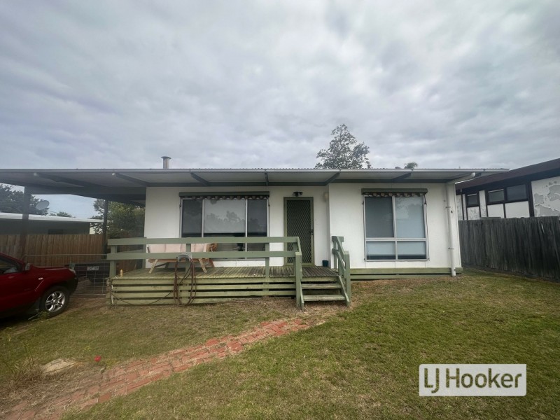 26 Canal Road, Paynesville VIC 3880
