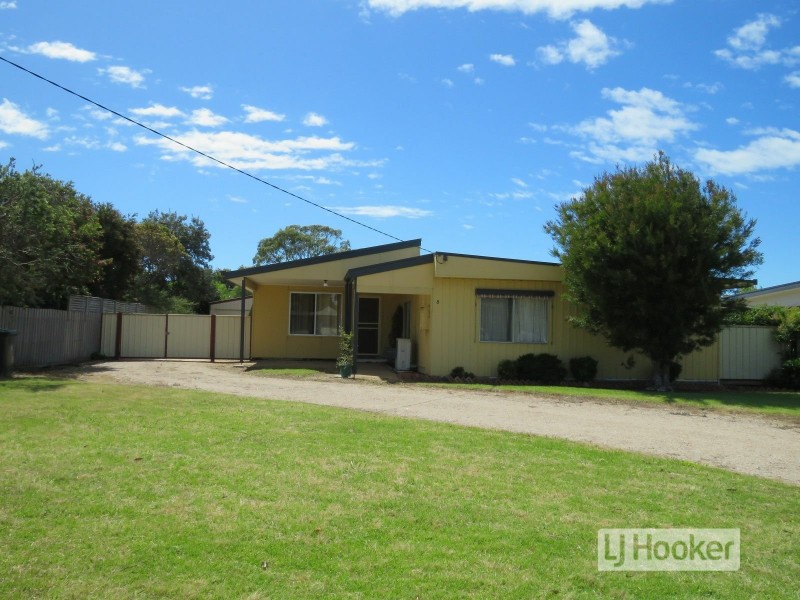 8 Cumming Street, Paynesville VIC 3880