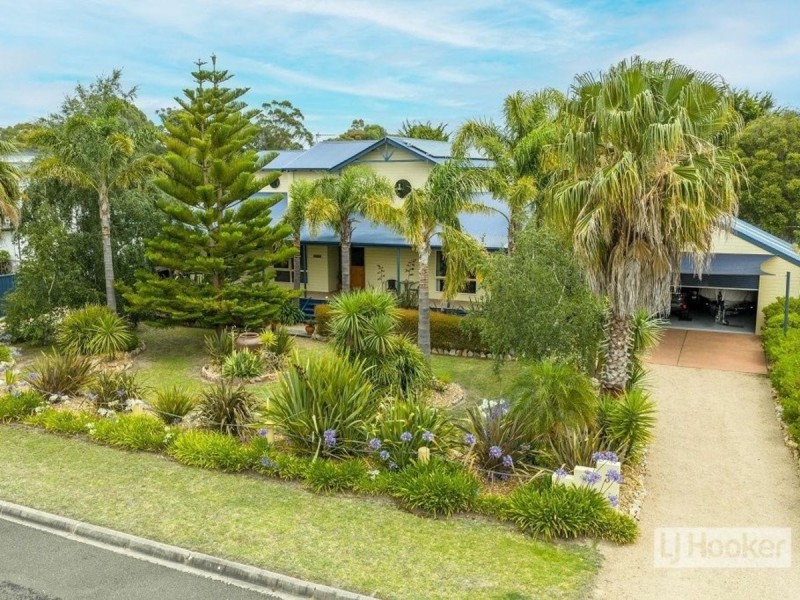 3 Lake Valley Way, Newlands Arm VIC 3875