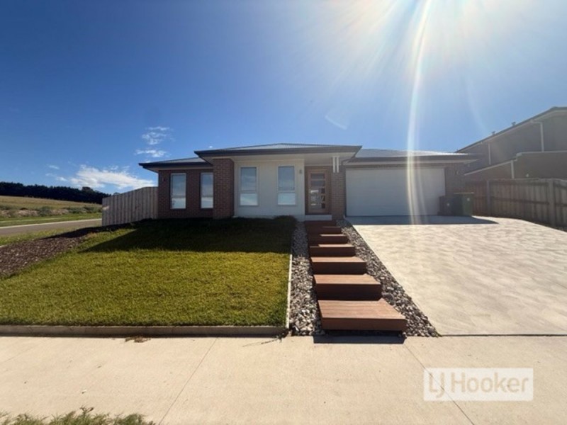 5 Lady Harriet Drive, Lakes Entrance VIC 3909