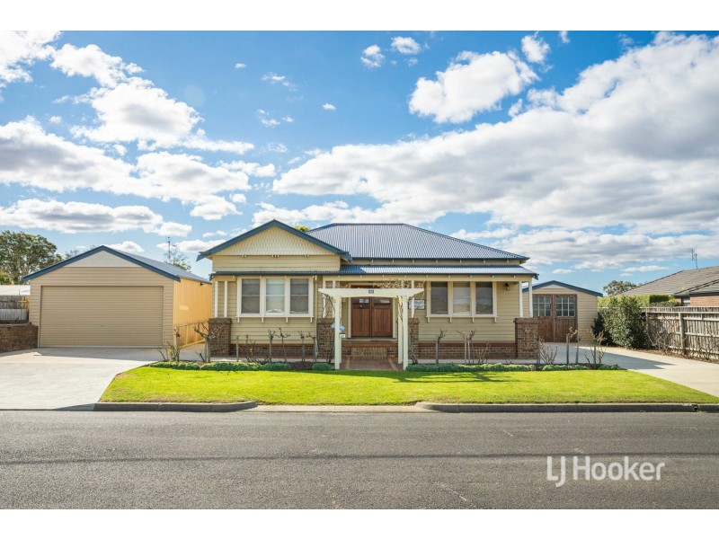 42 Victoria Street, Paynesville VIC 3880