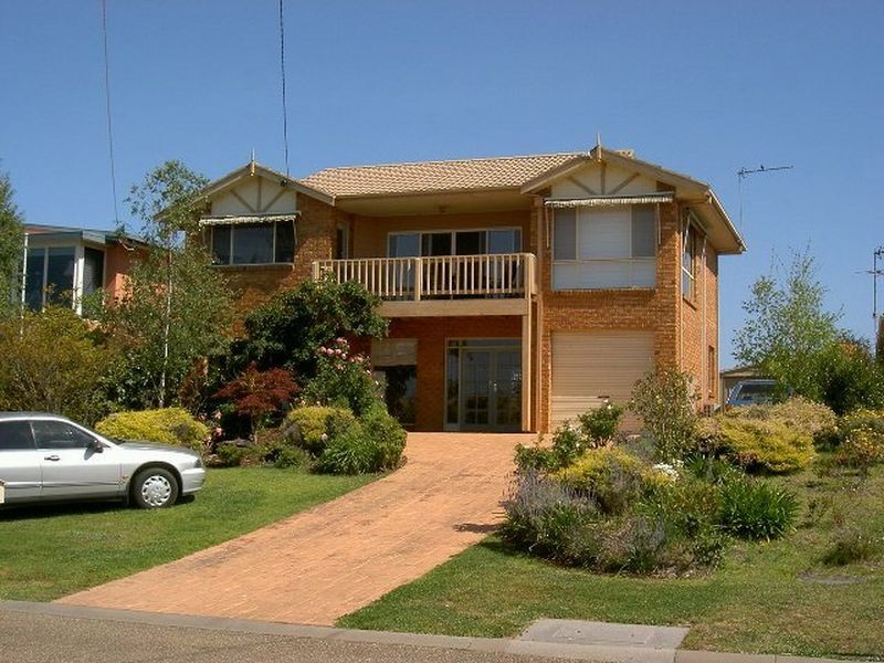 35 Fullarton Drive, Paynesville VIC 3880