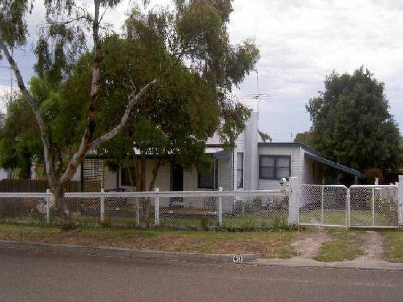 40 Main Road, Paynesville VIC 3880