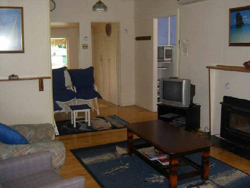 40 Main Road, Paynesville VIC 3880