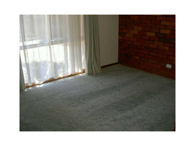 2/34 Cumming Street, Paynesville VIC 3880