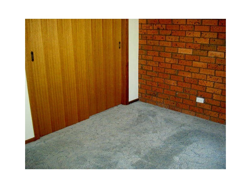 2/34 Cumming Street, Paynesville VIC 3880