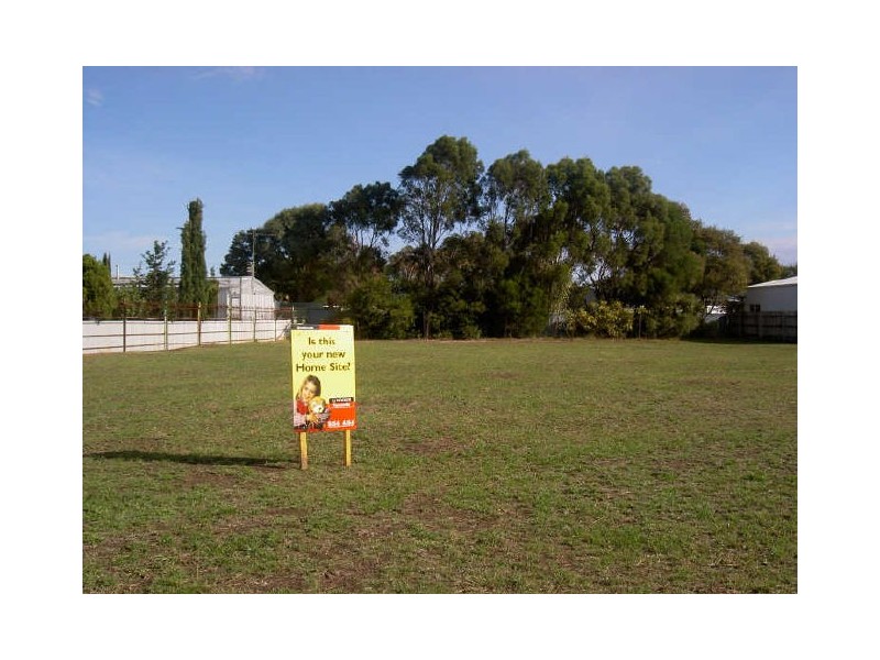 6 Lake Harbour Avenue, Newlands Arm VIC 3875
