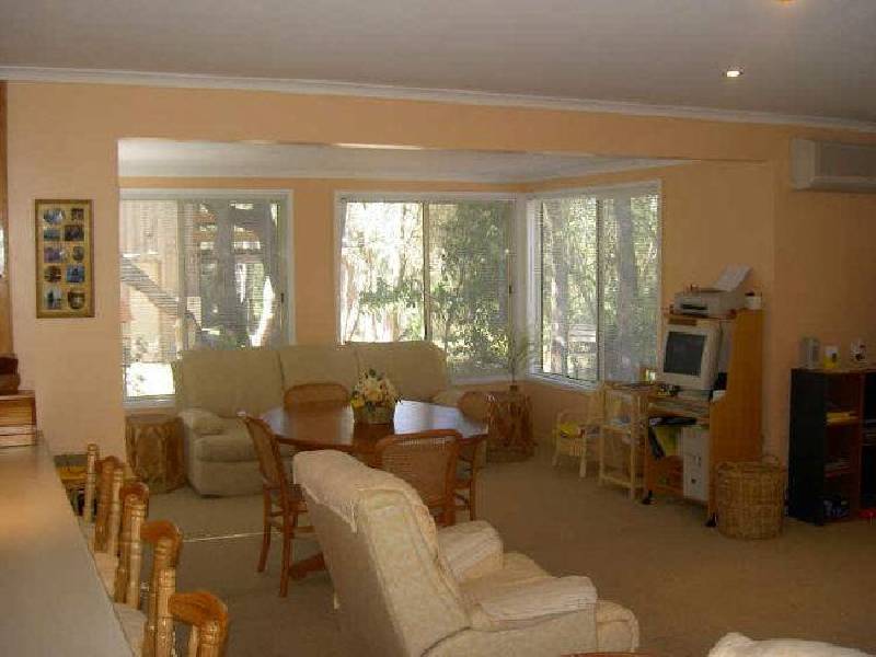 Raymond Island VIC 3880