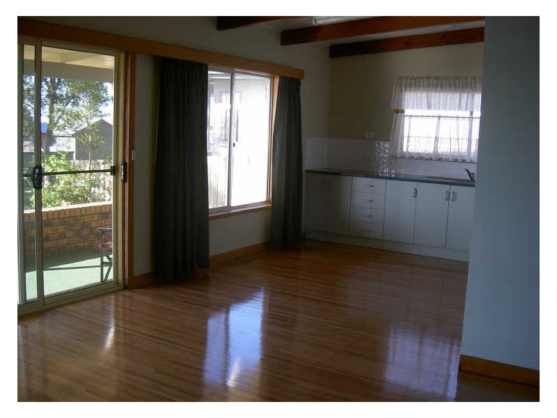 207 Bay Road, Eagle Point VIC 3878