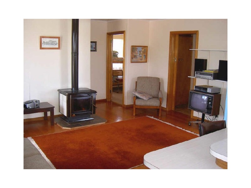 22 McMillan Grove, Paynesville VIC 3880