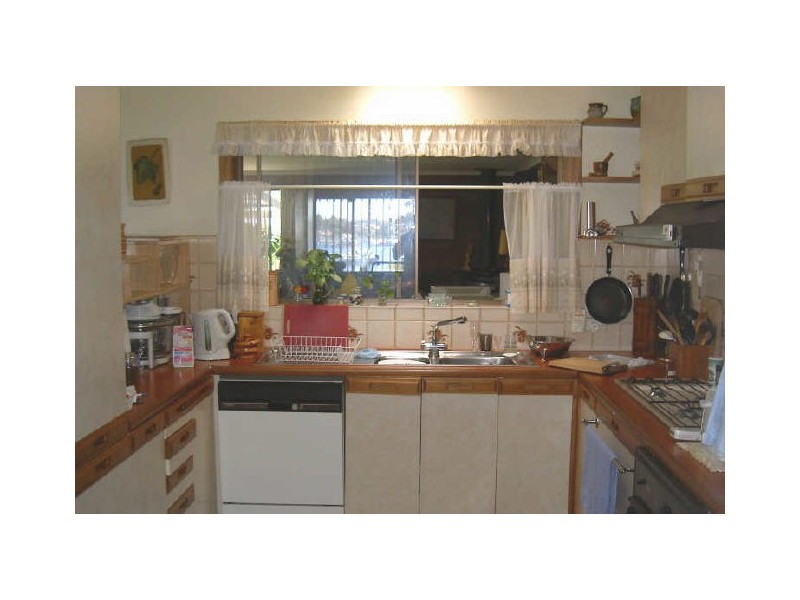 Raymond Island VIC 3880