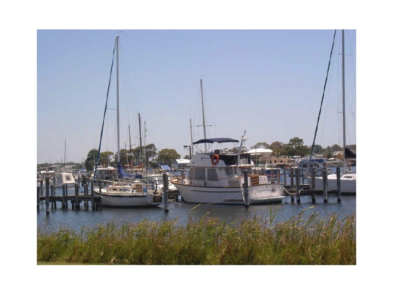 Raymond Island VIC 3880