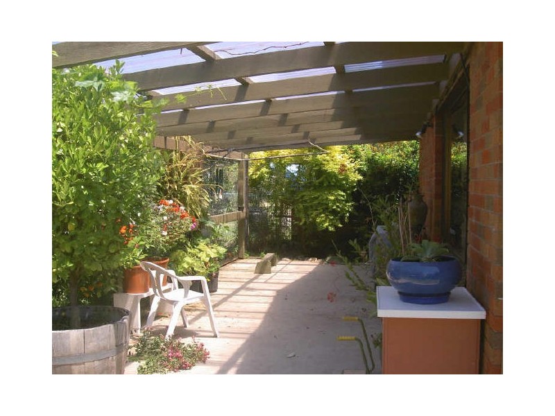 Raymond Island VIC 3880