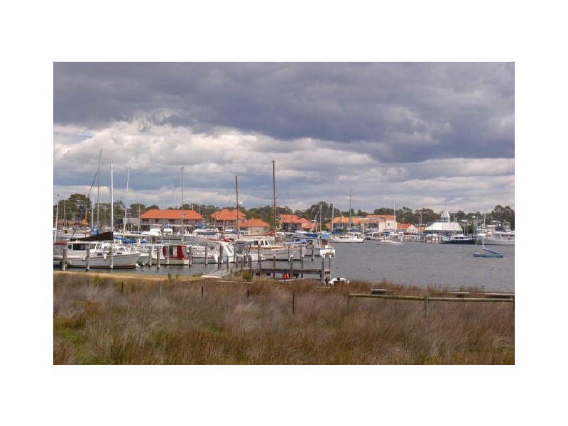 Raymond Island VIC 3880