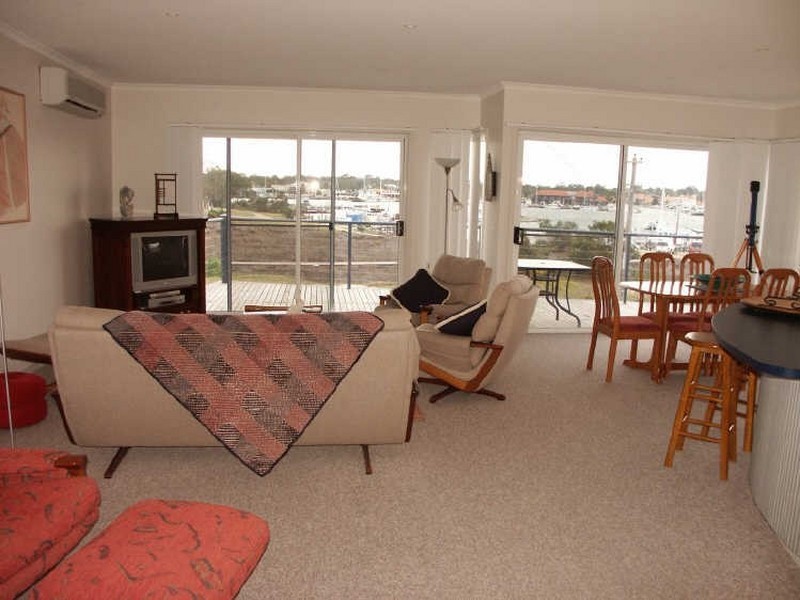 Raymond Island VIC 3880