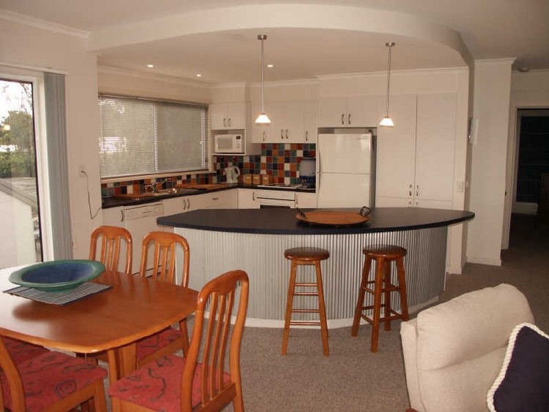 Raymond Island VIC 3880