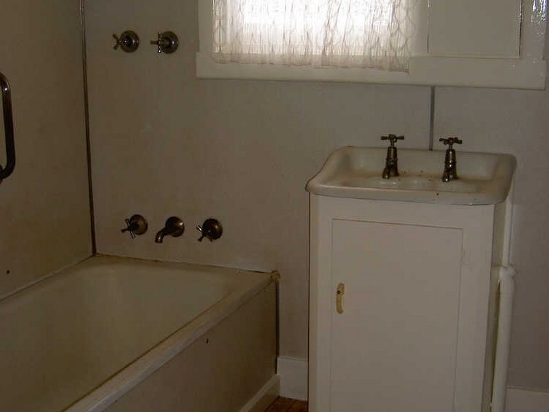 33 Main Road, Paynesville VIC 3880