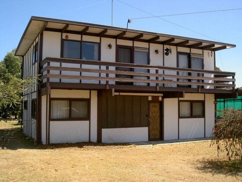 Raymond Island VIC 3880