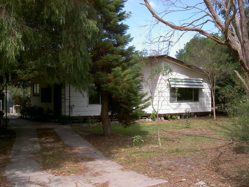 Raymond Island VIC 3880