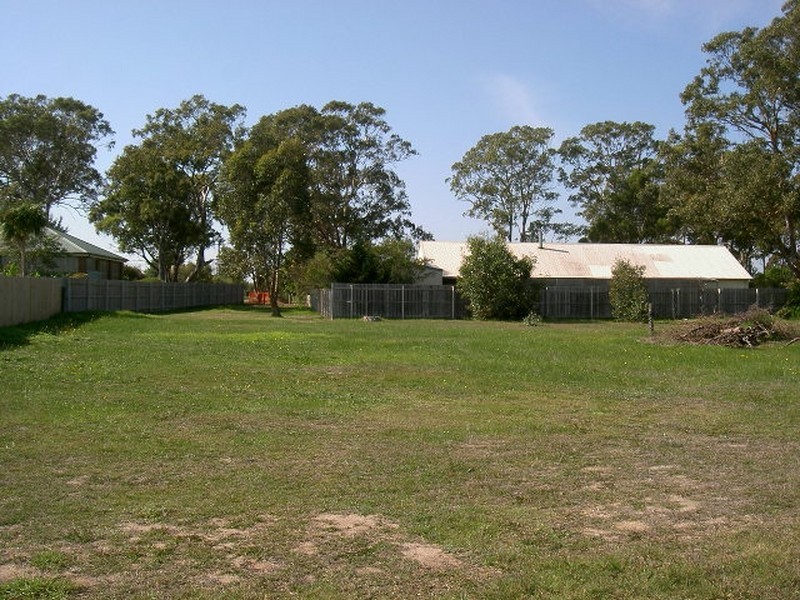 14 May Park Drive, Paynesville VIC 3880