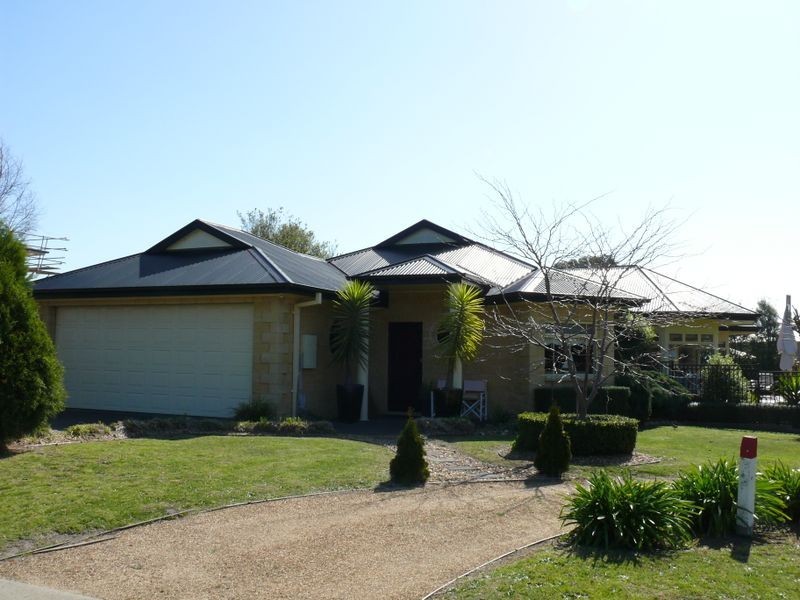 36 Lake Shore Drive, Newlands Arm VIC 3875