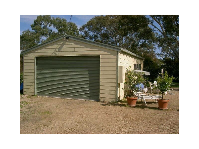 Raymond Island VIC 3880