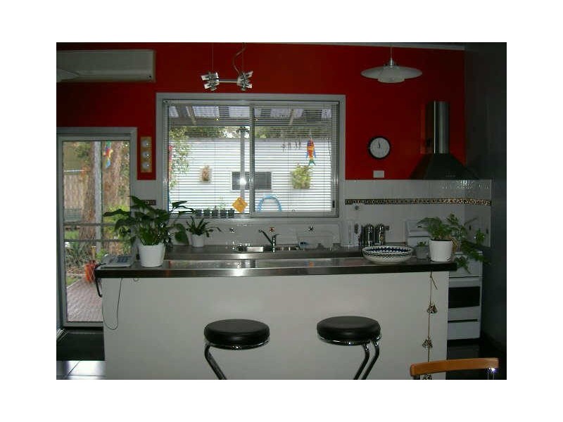 Raymond Island VIC 3880